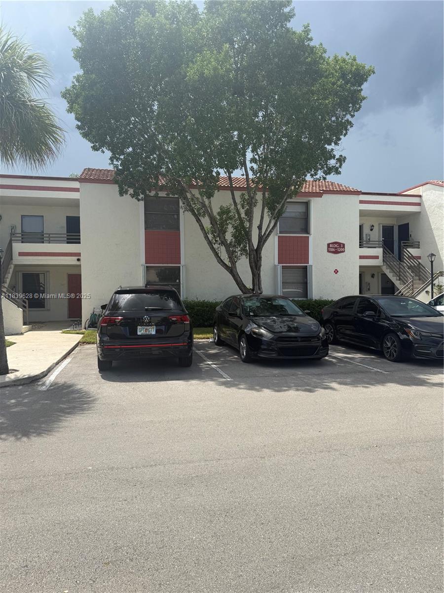 1188 N Hiatus Rd #1188