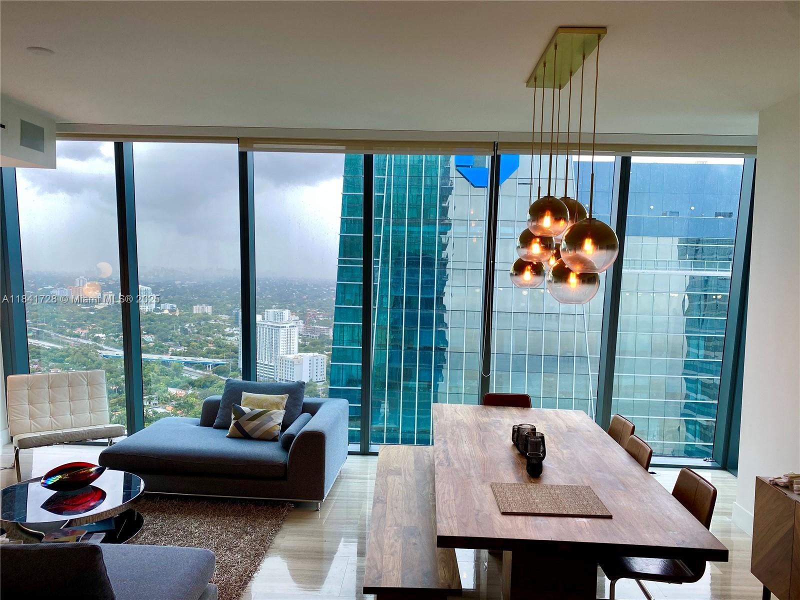 1451 Brickell Ave #4204