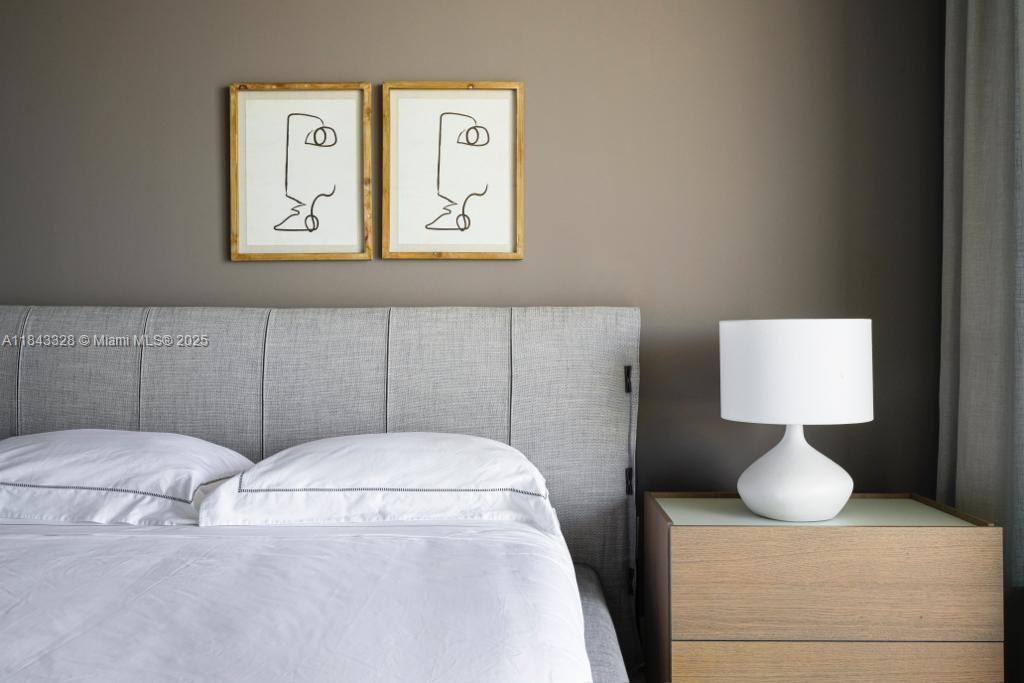 image TURNBERRY OCEAN CLUB COND22