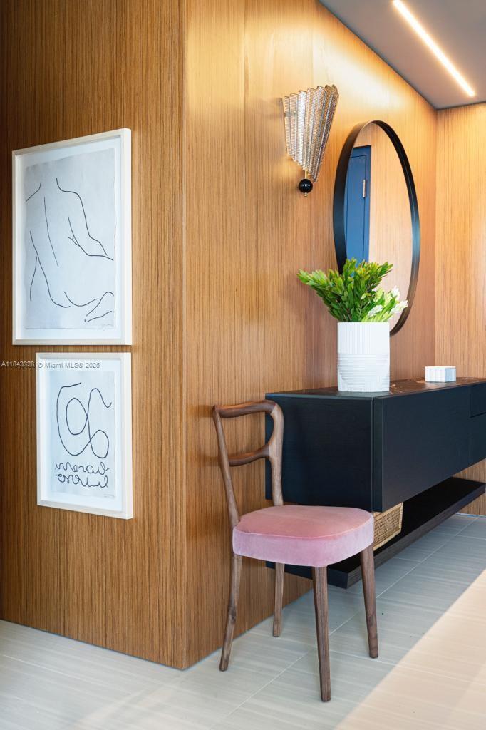 image TURNBERRY OCEAN CLUB COND23