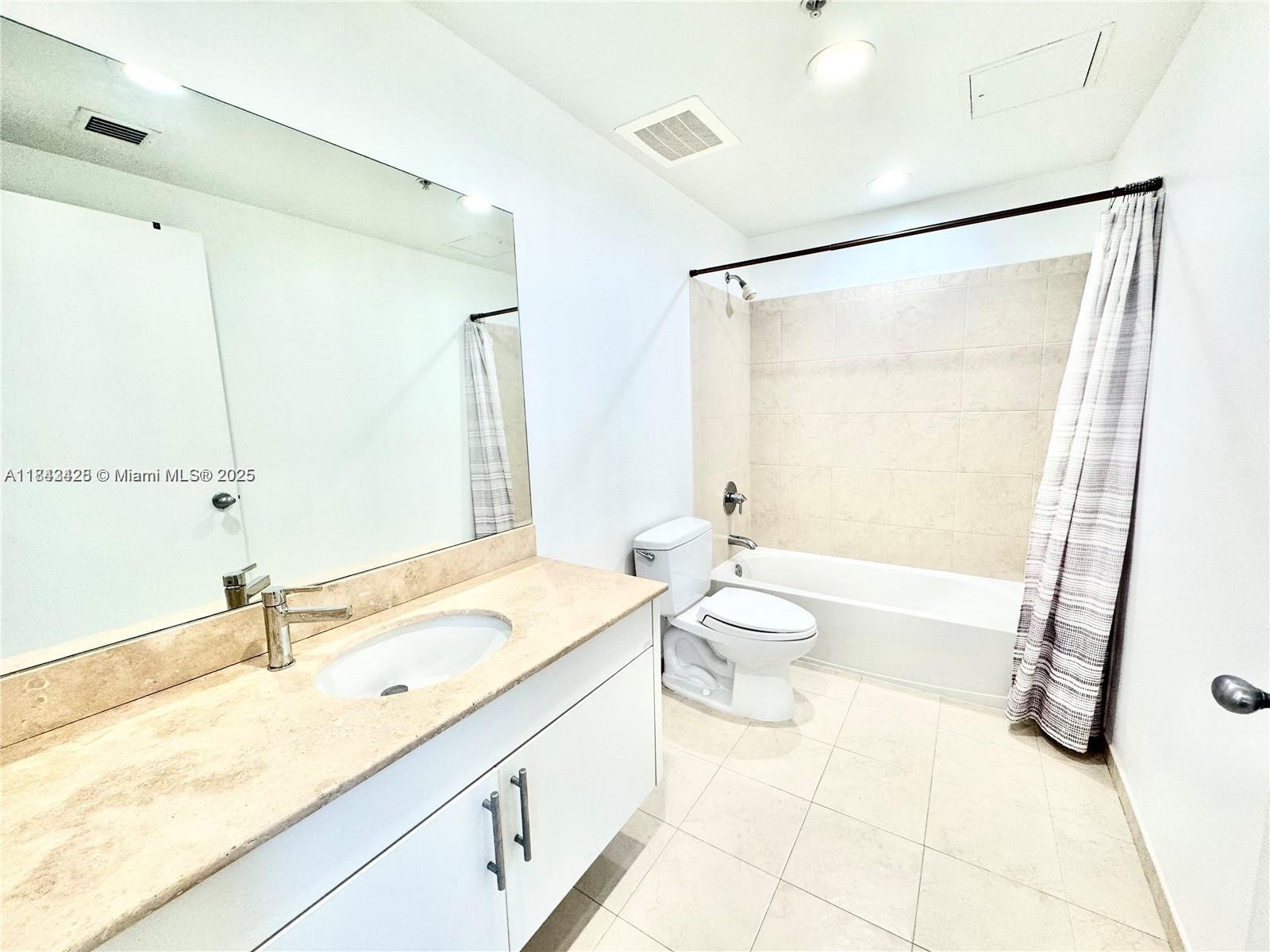 7929 West Dr #702 North Bay Village, FL 33141