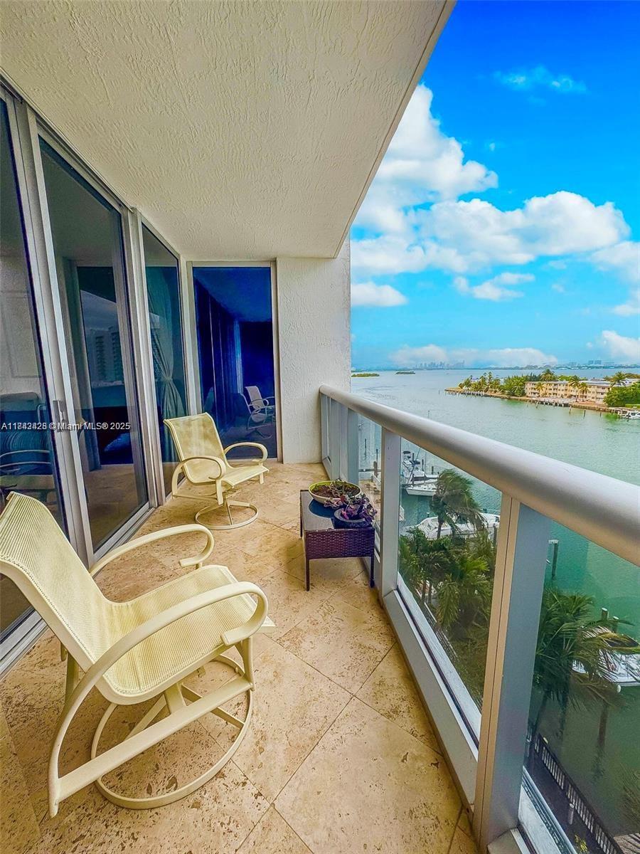 7929 West Dr #702 North Bay Village, FL 33141