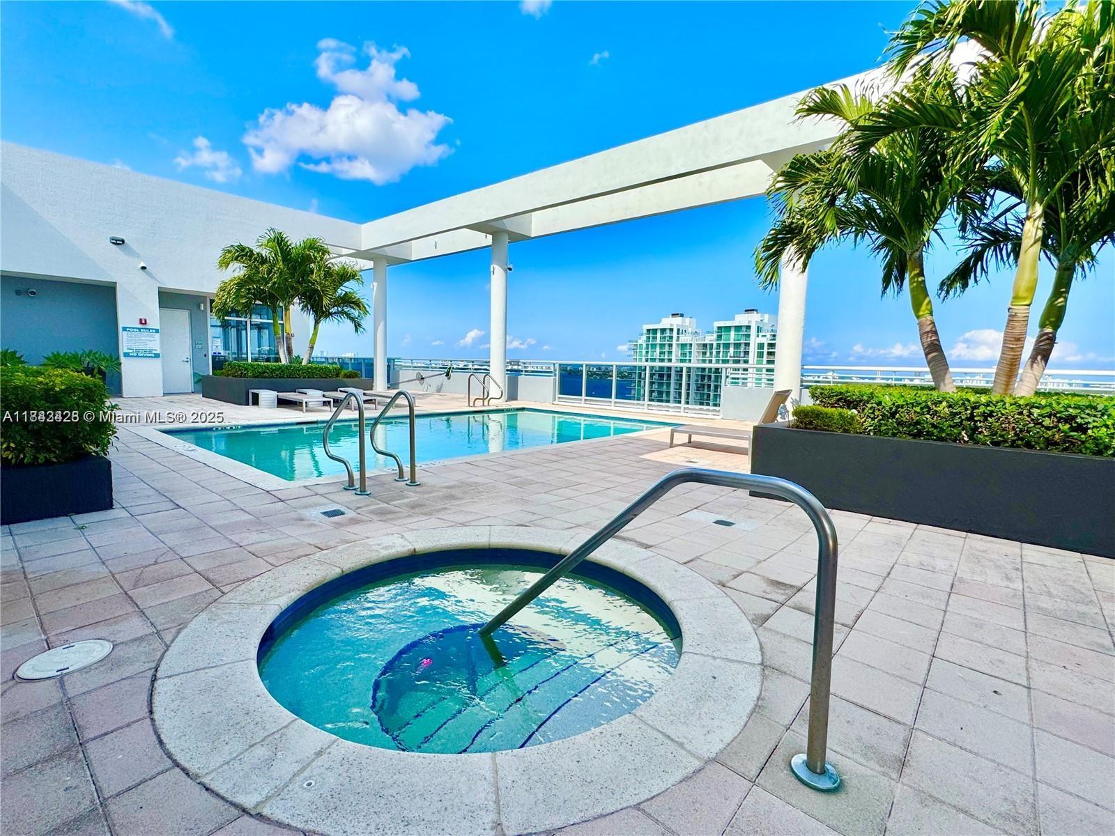 7929 West Dr #702 North Bay Village, FL 33141