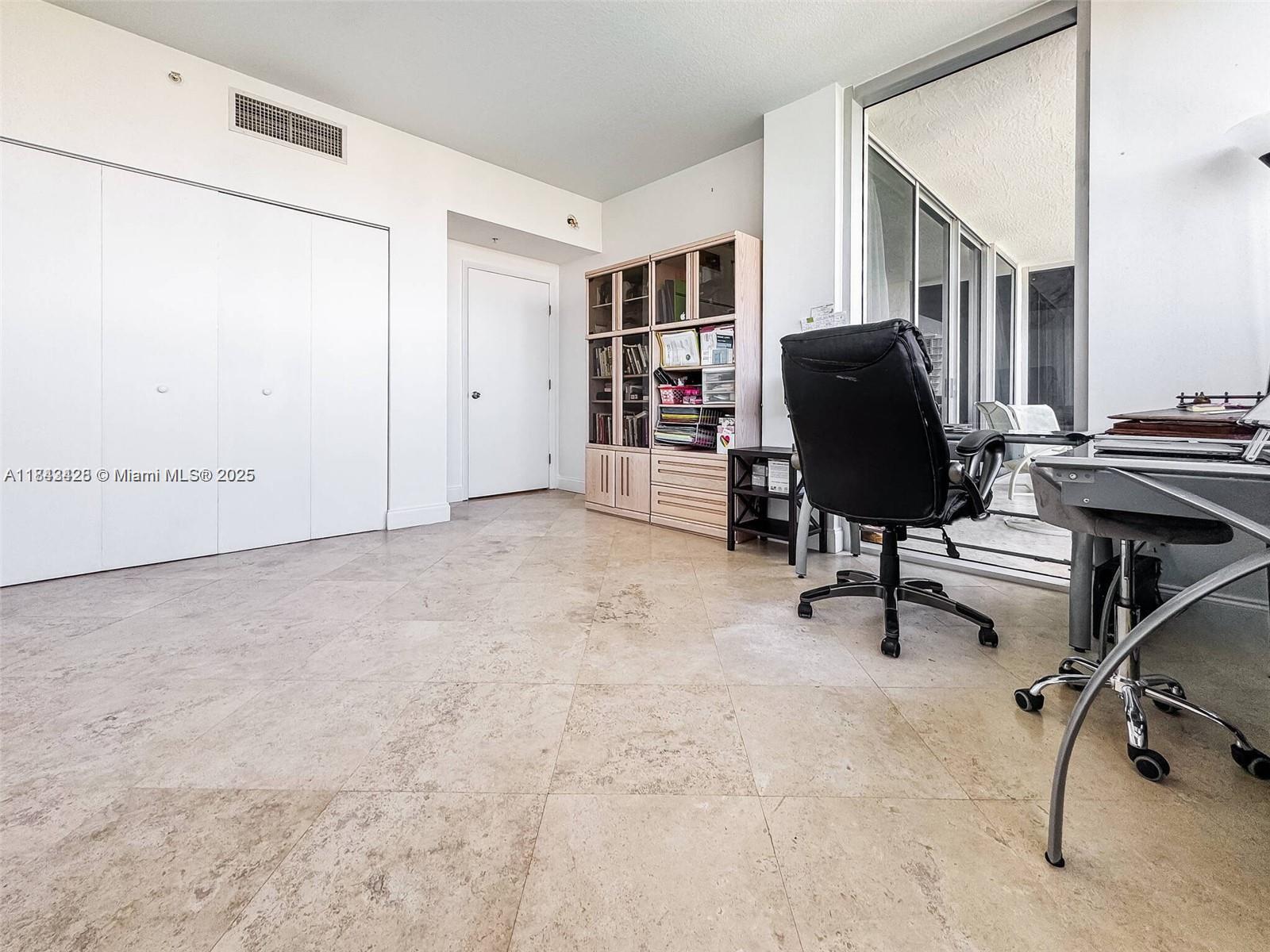 7929 West Dr #702 North Bay Village, FL 33141