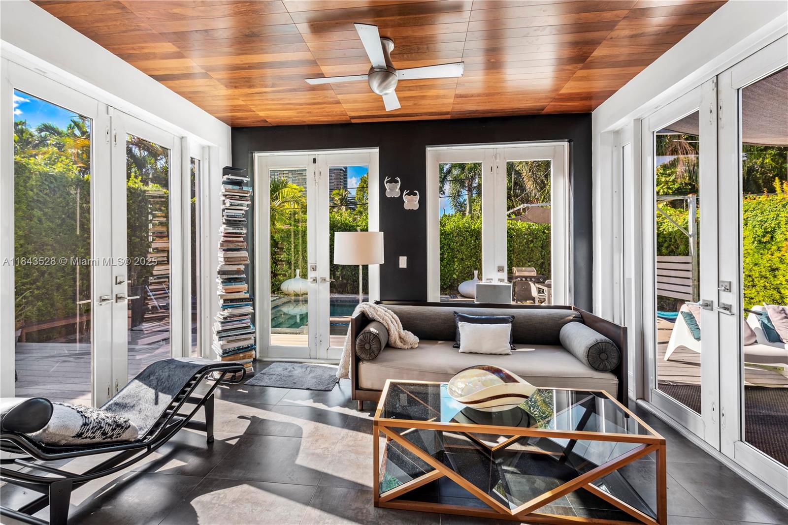 738 NE 72nd Ter Miami, FL 33138