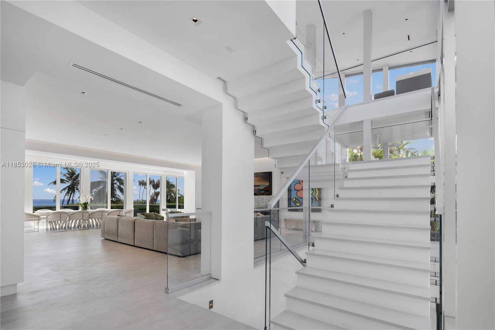 7815 Atlantic Way Miami Beach, FL 33141