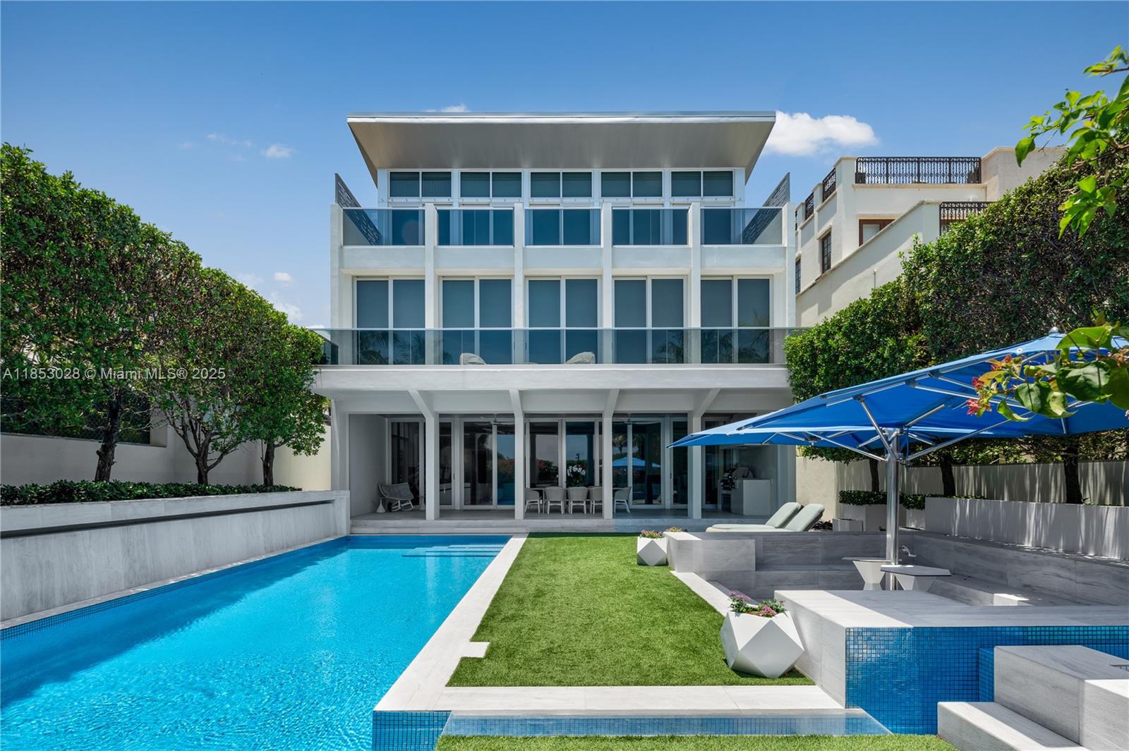 7815 Atlantic Way Miami Beach, FL 33141