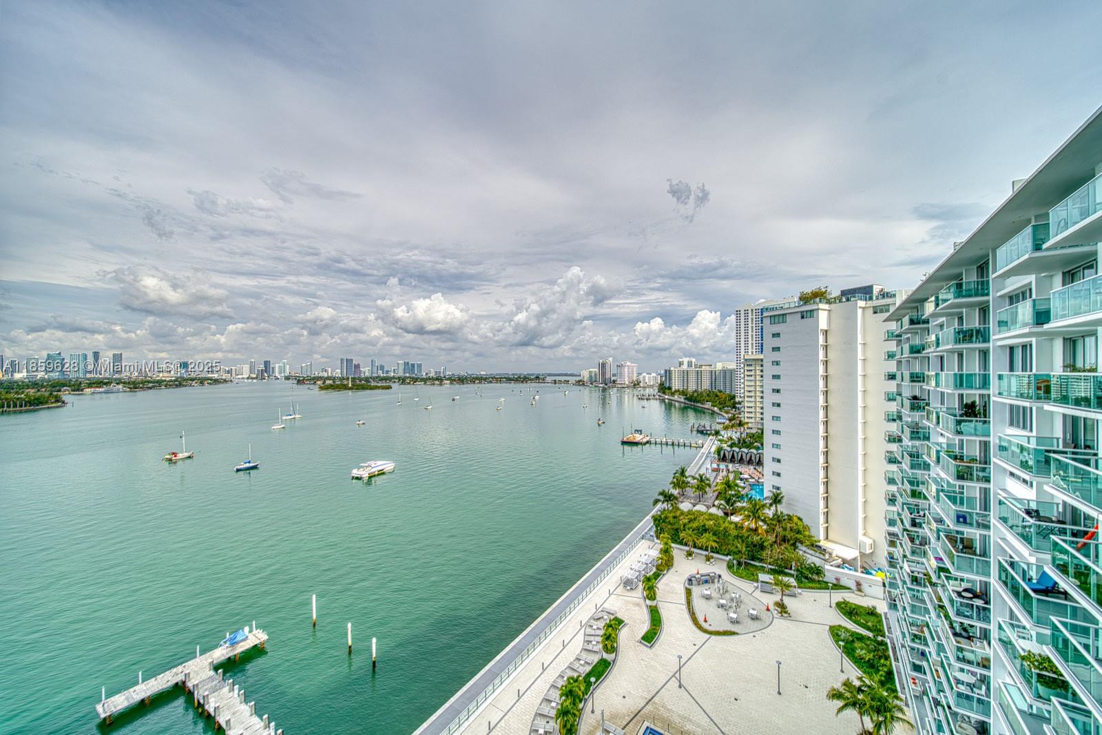 1000 West Ave #1423