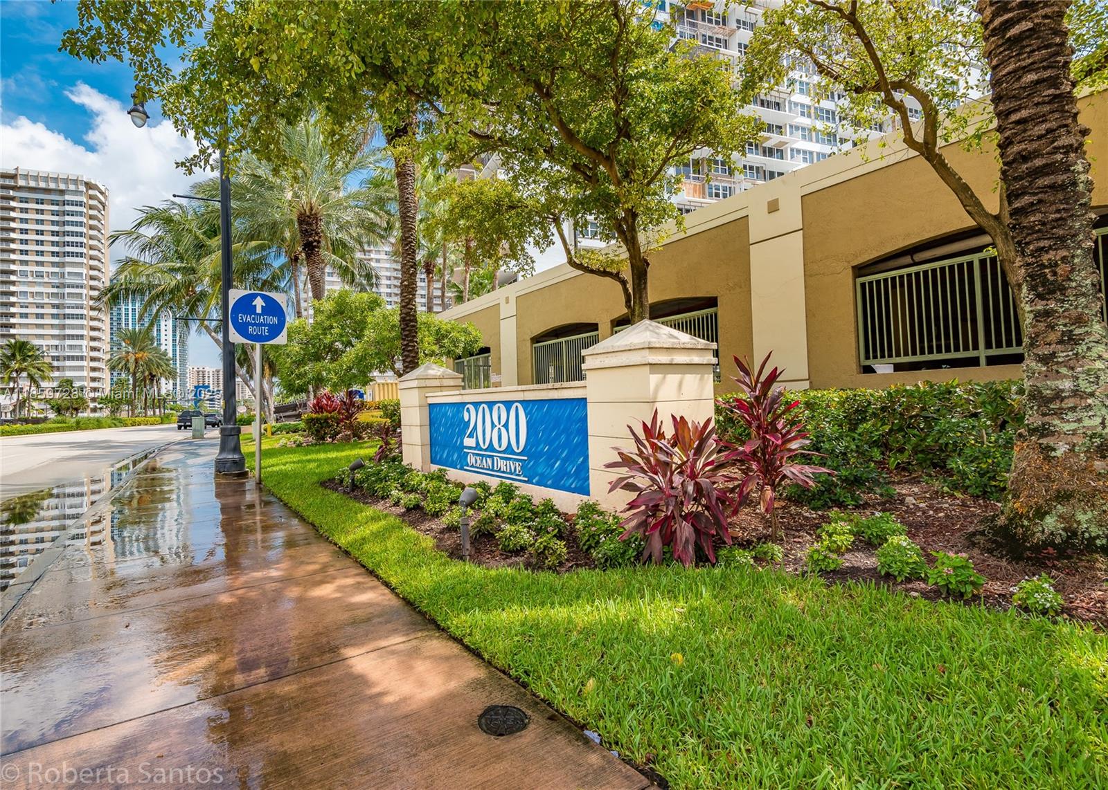 2080 S Ocean Dr #602
