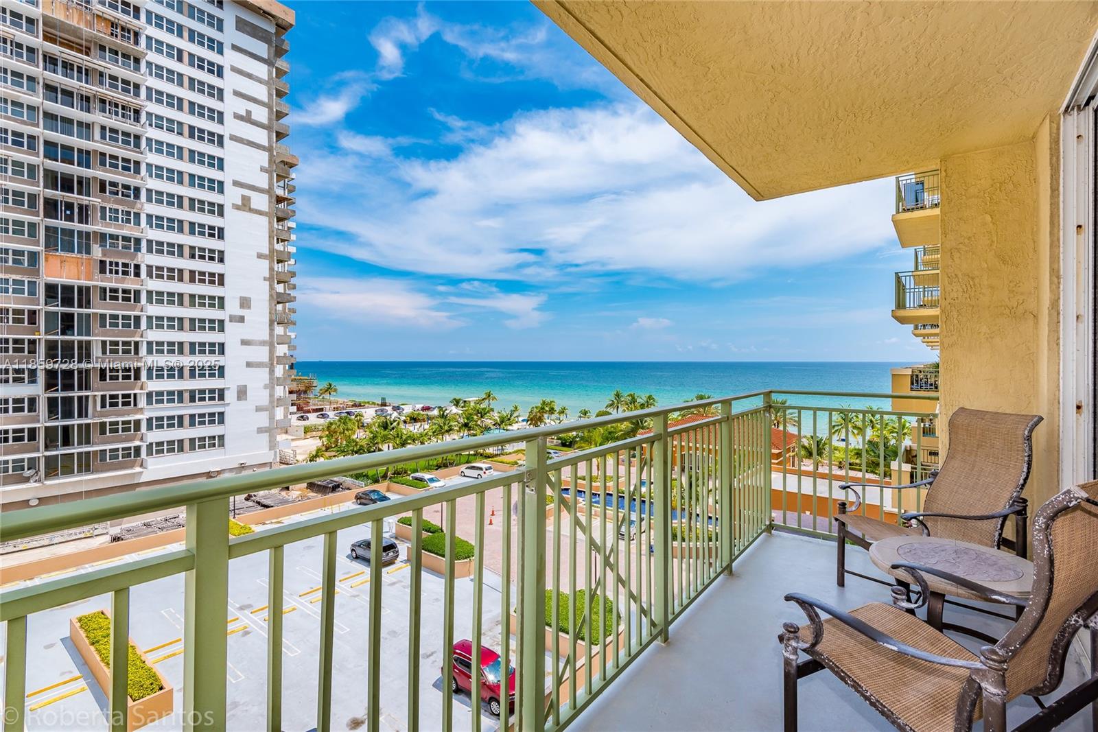 image 2080  Ocean Drive2