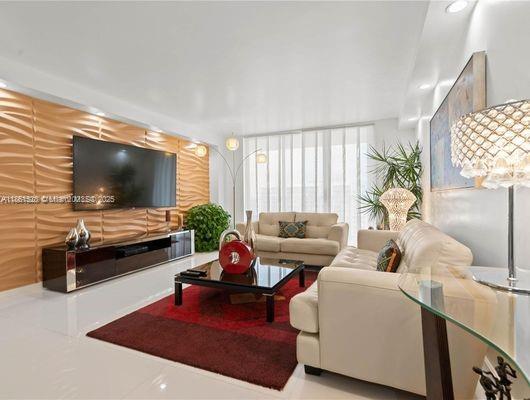 2801 NE 183rd St #2012W,Aventura, FL 33160