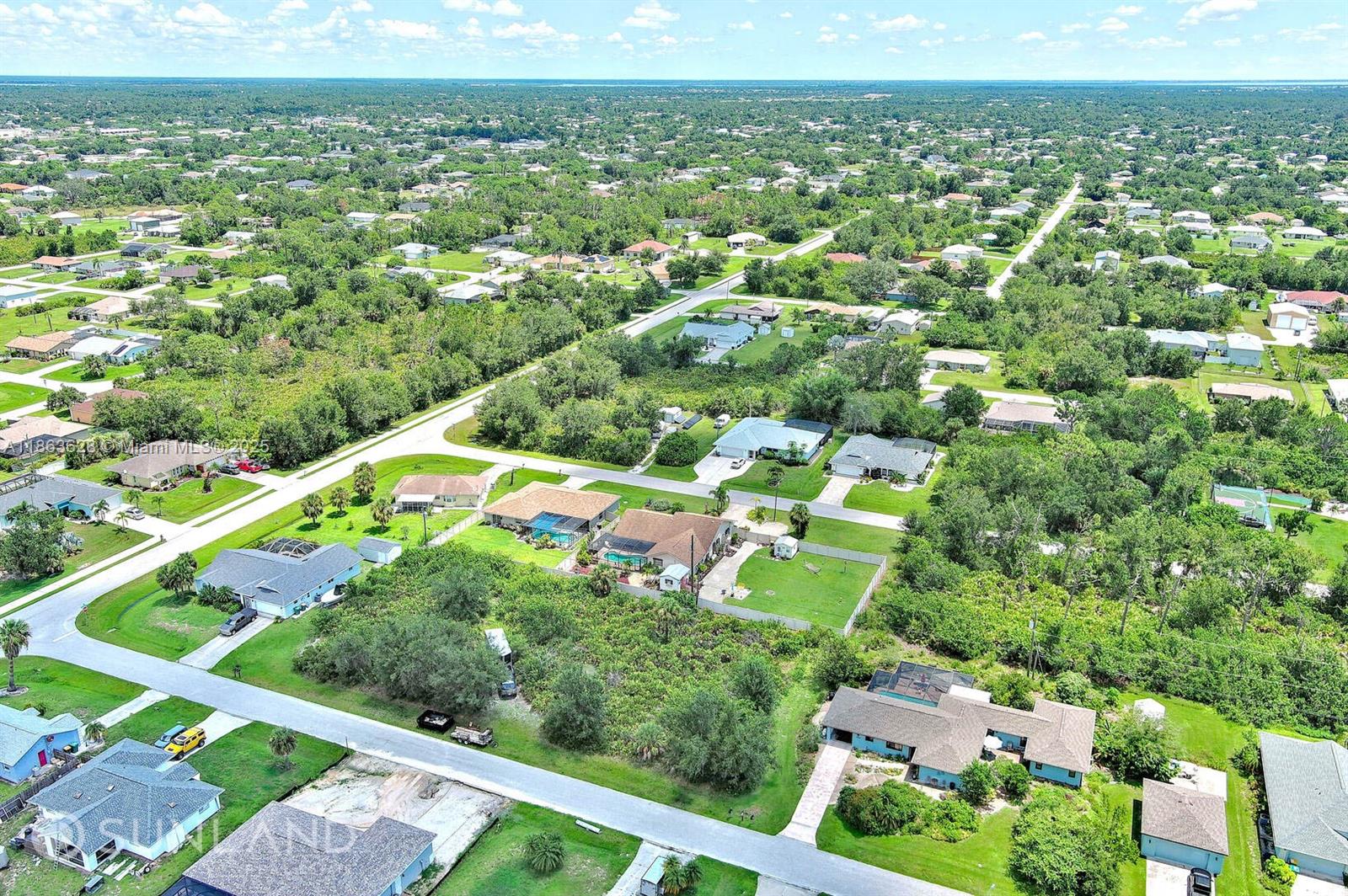 7296 Skycrest St Other, FL 34224