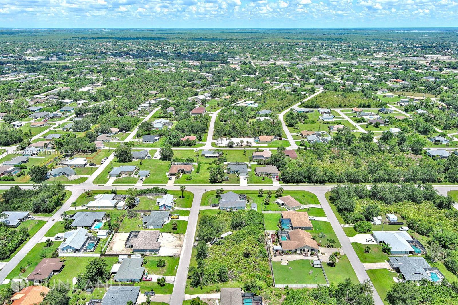 7296 Skycrest St Other, FL 34224