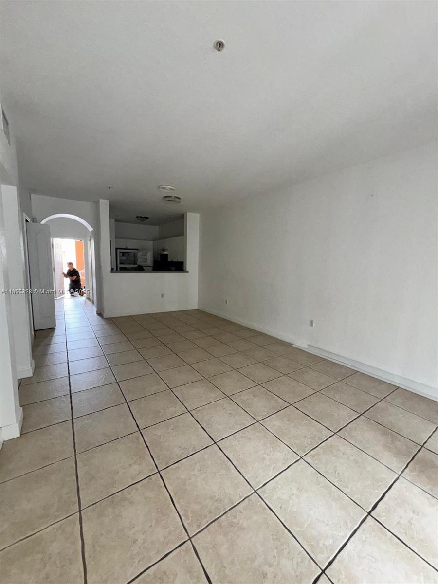 17620 NW 73rd Ave #104-17,Hialeah, FL 33015