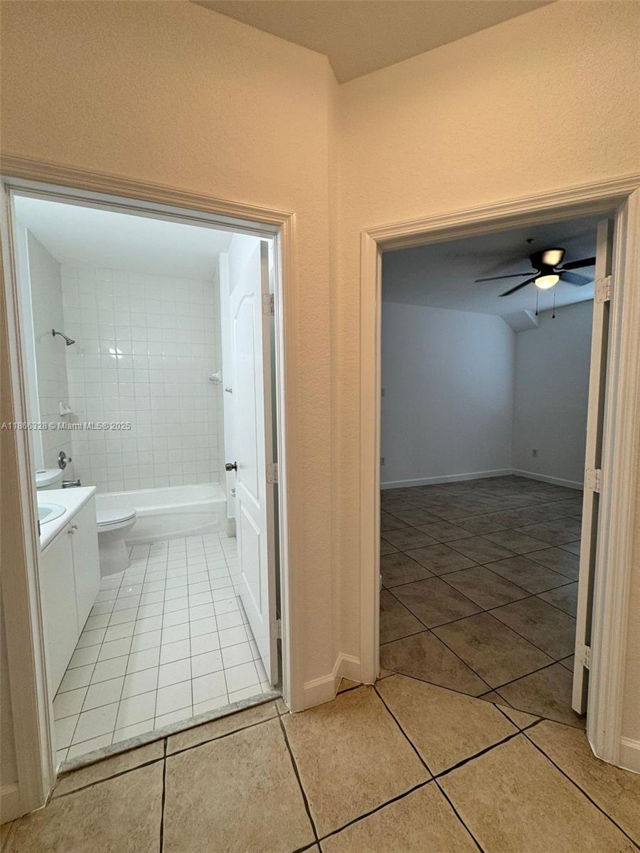 17620 NW 73rd Ave #104-17,Hialeah, FL 33015