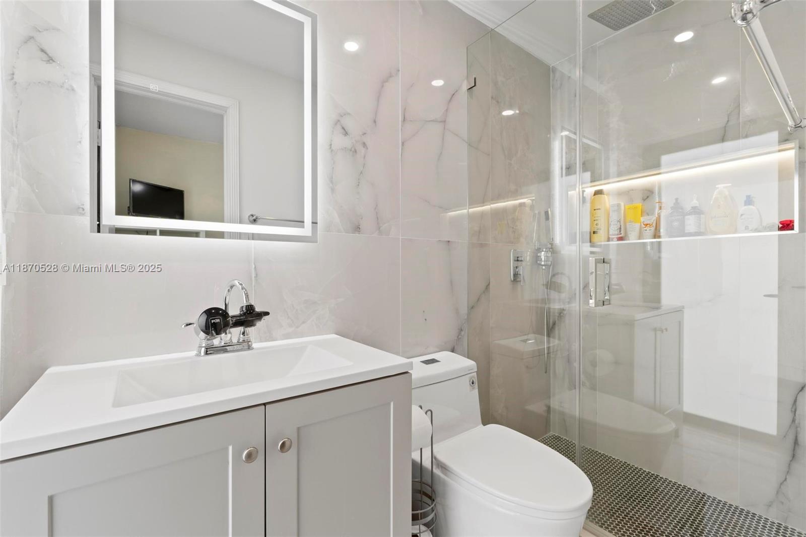 6539 SW 84th Ave Miami, FL 33143