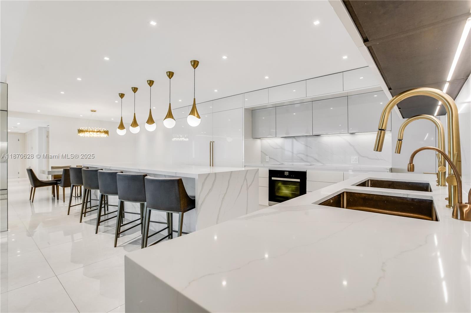image Bal Harbour 101 Condo15