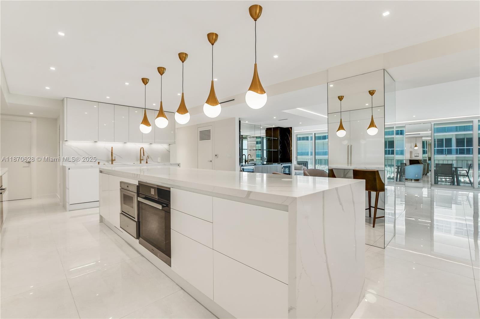 image Bal Harbour 101 Condo18