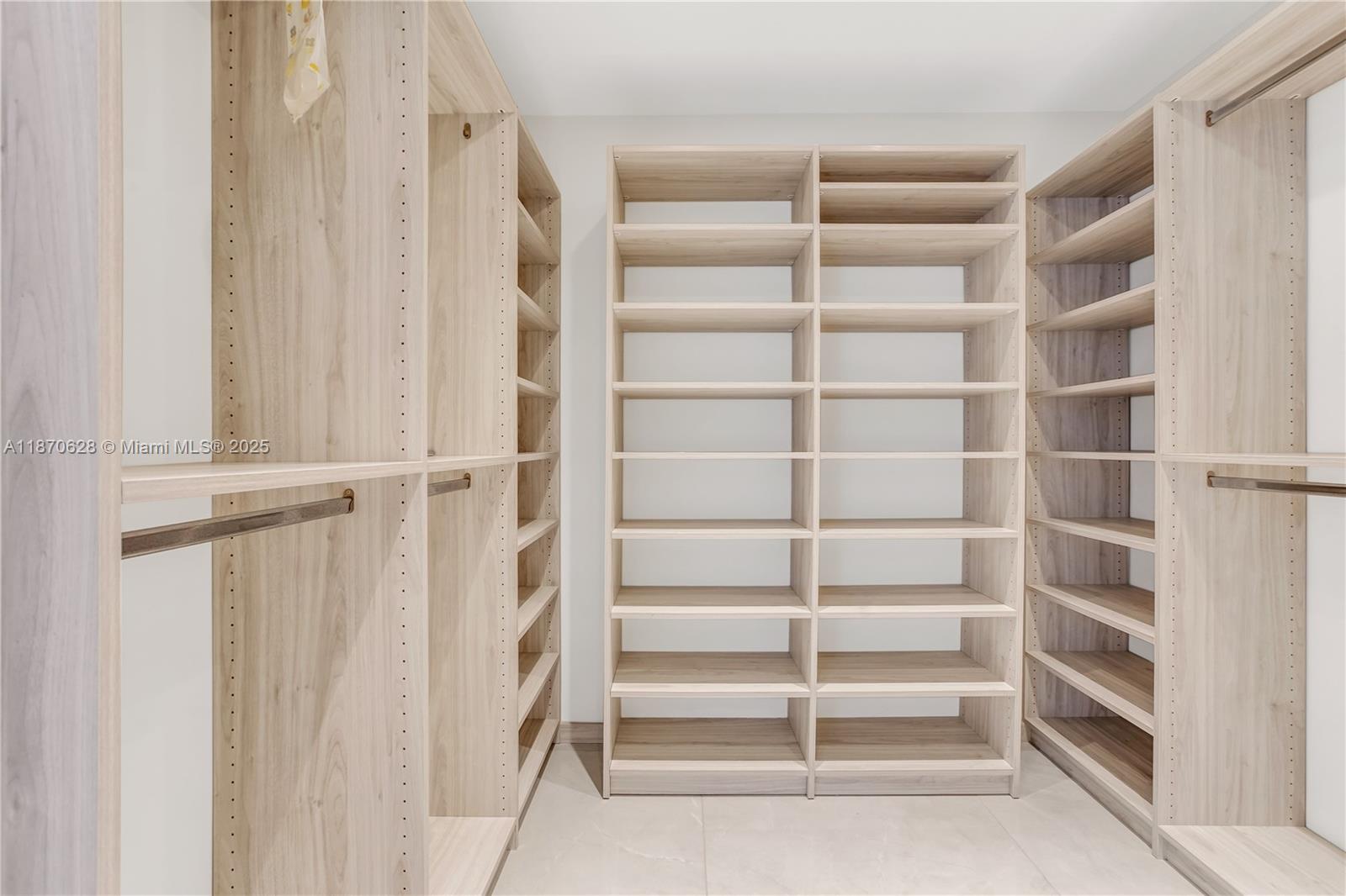 image Bal Harbour 101 Condo27