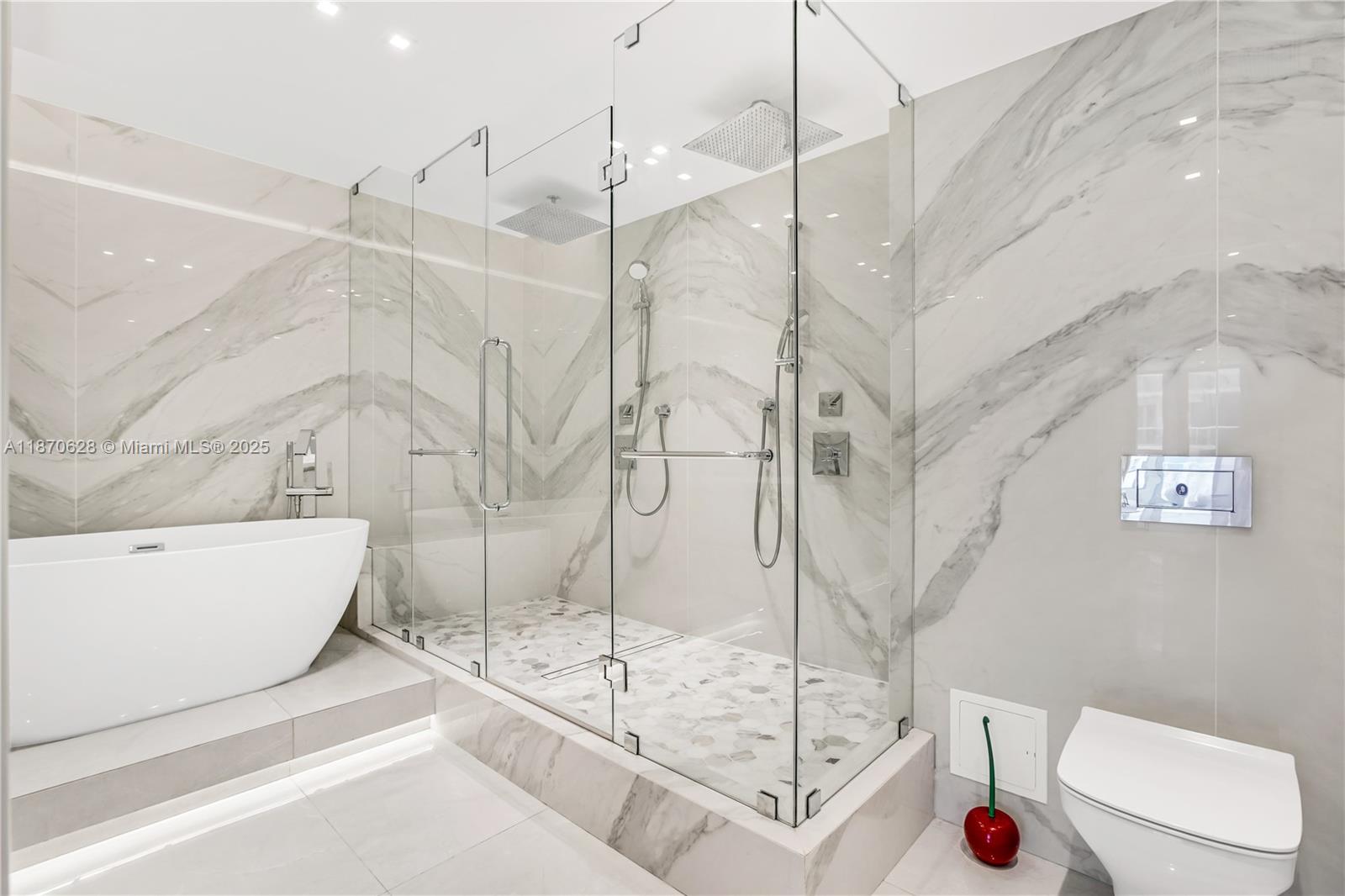 image Bal Harbour 101 Condo29