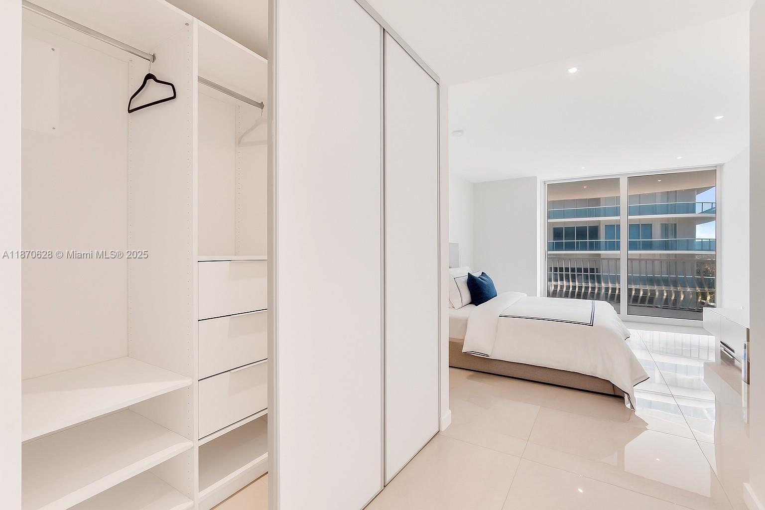 image Bal Harbour 101 Condo32