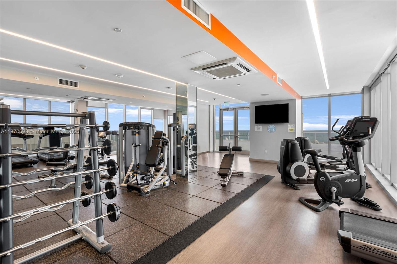 image Bal Harbour 101 Condo45