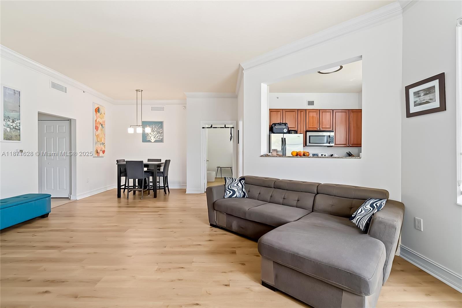 image Alaqua Condo10
