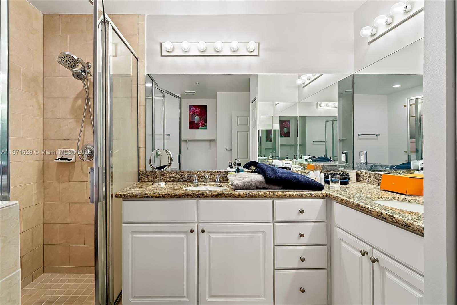 image Alaqua Condo17