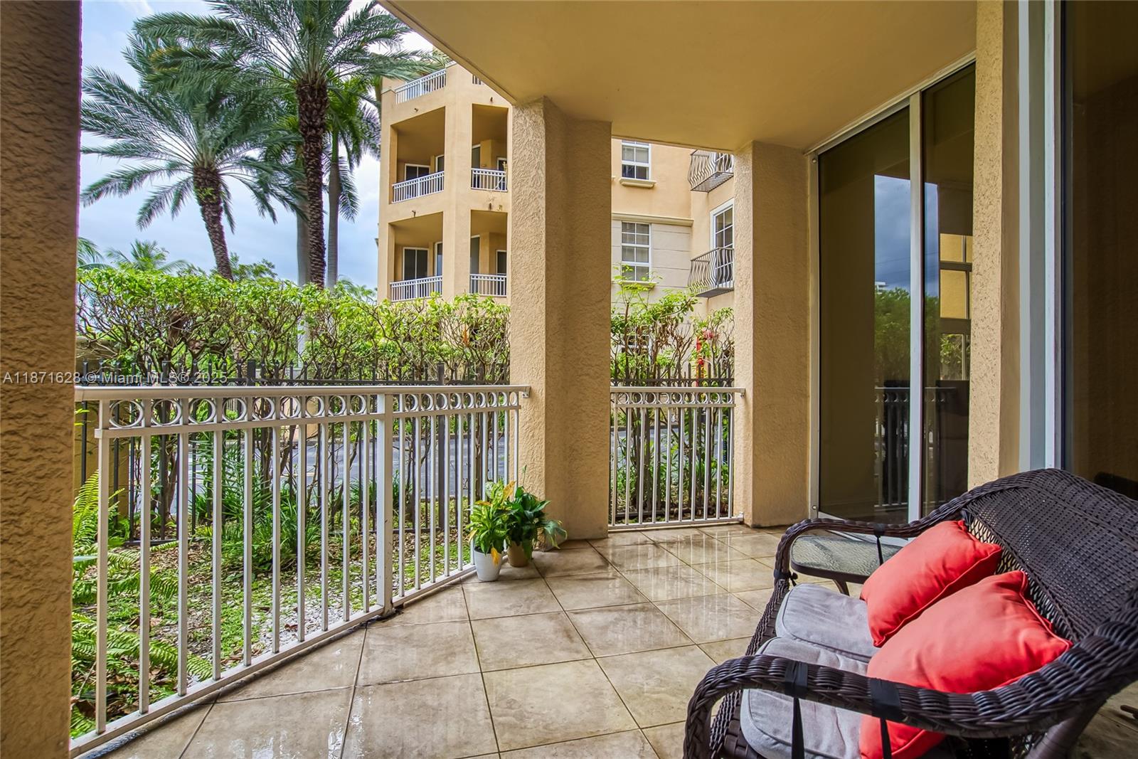 image Alaqua Condo29