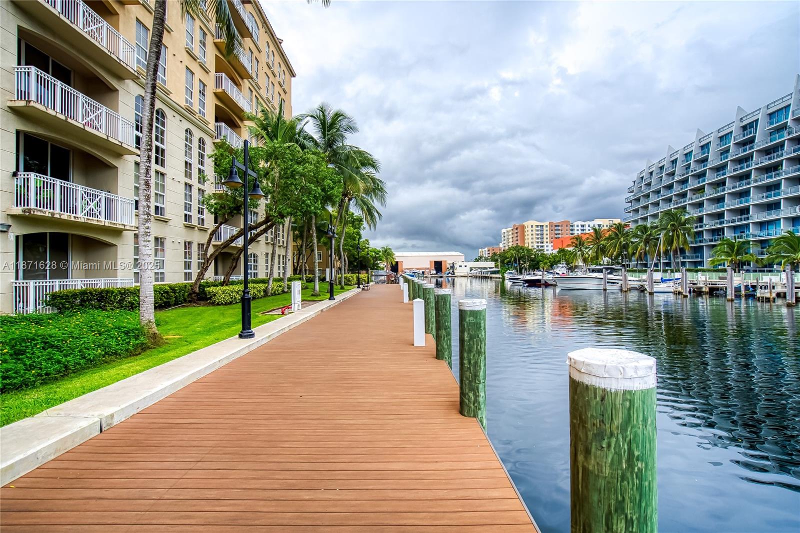 image Alaqua Condo43