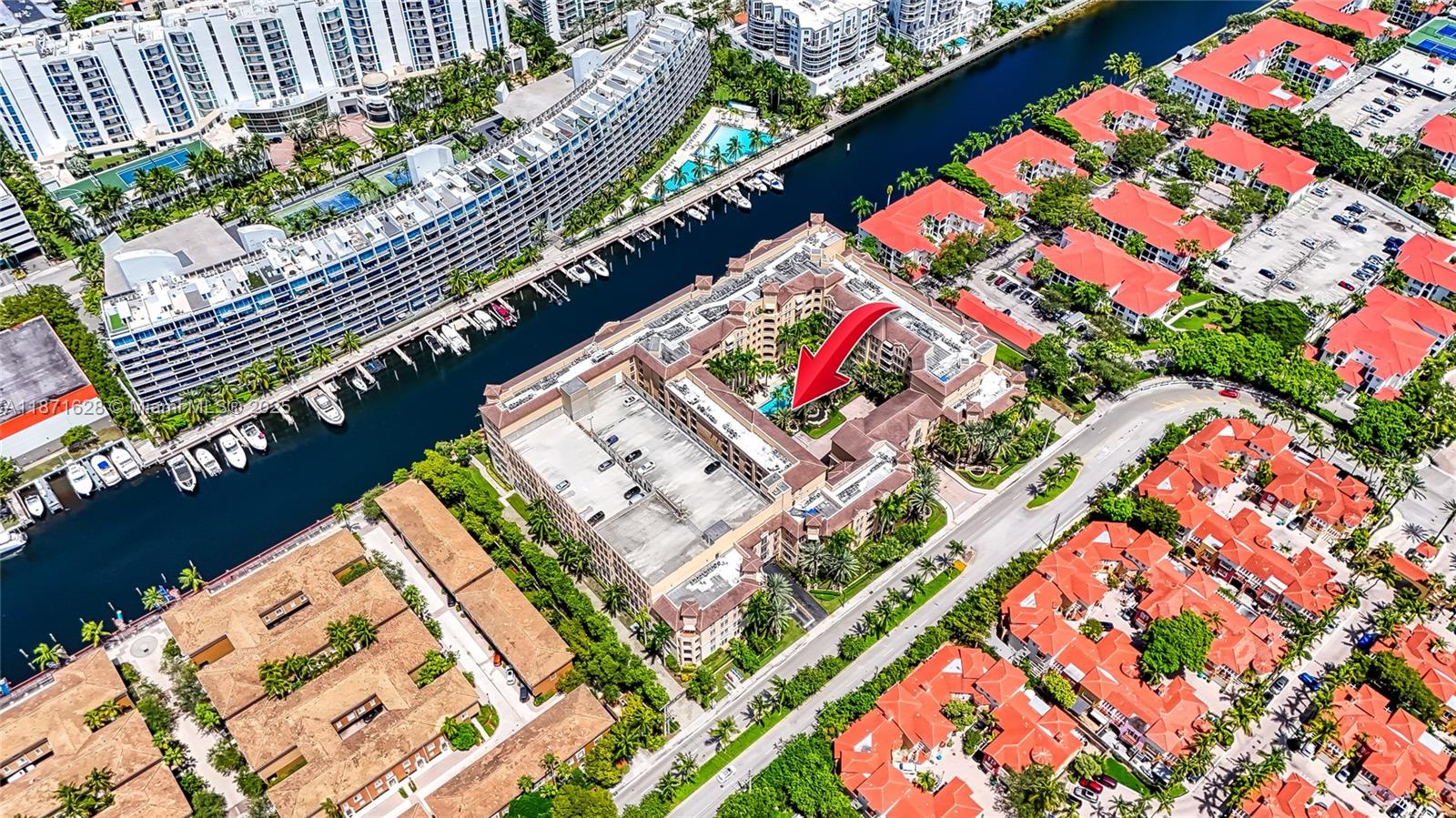 image Alaqua Condo47