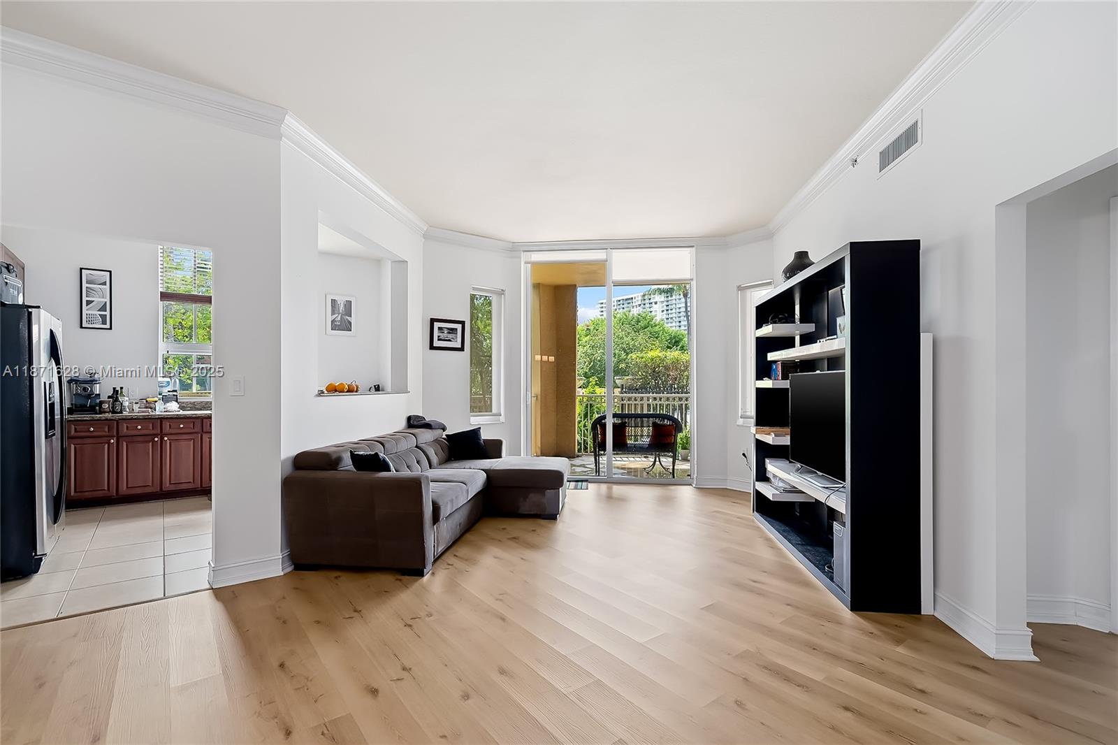 image Alaqua Condo4