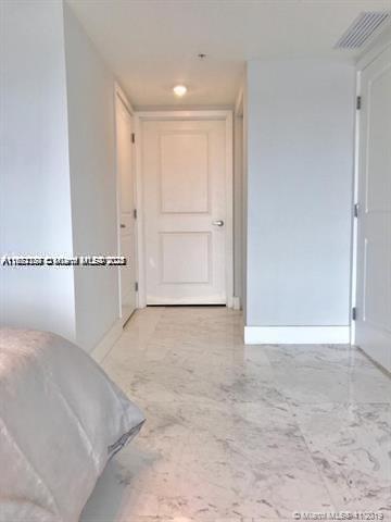 image 400 Sunny Isles Condo Eas30
