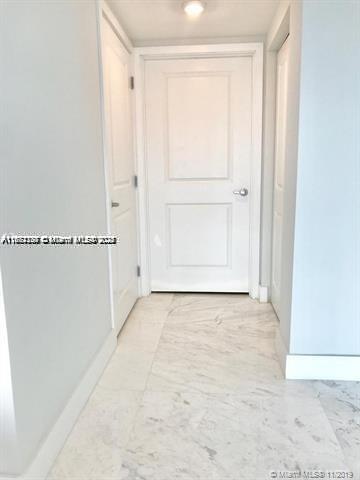 image 400 Sunny Isles Condo Eas31