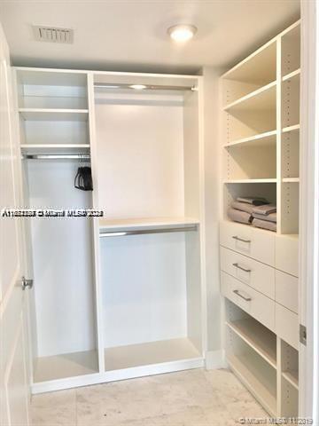 image 400 Sunny Isles Condo Eas33