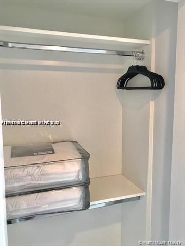 image 400 Sunny Isles Condo Eas35