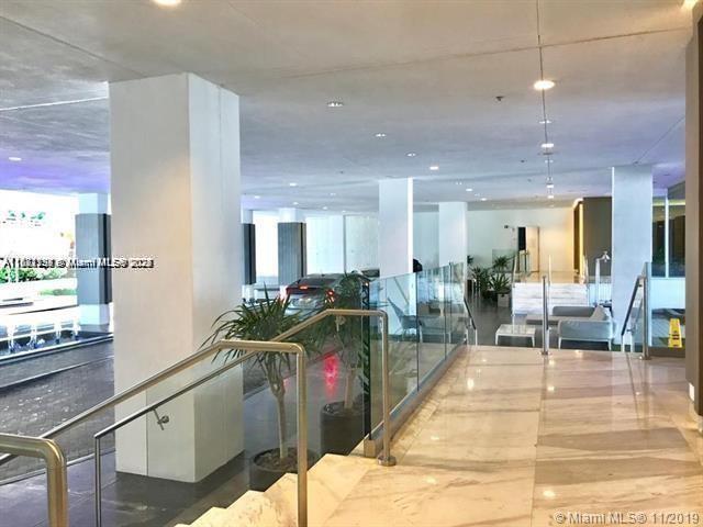 image 400 Sunny Isles Condo Eas54