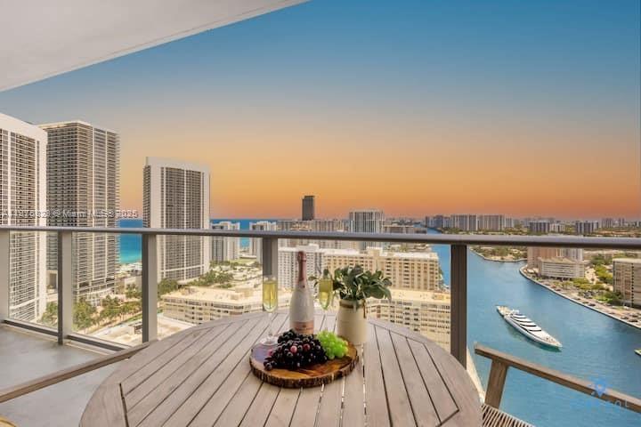 4010 S Ocean Dr #R2308