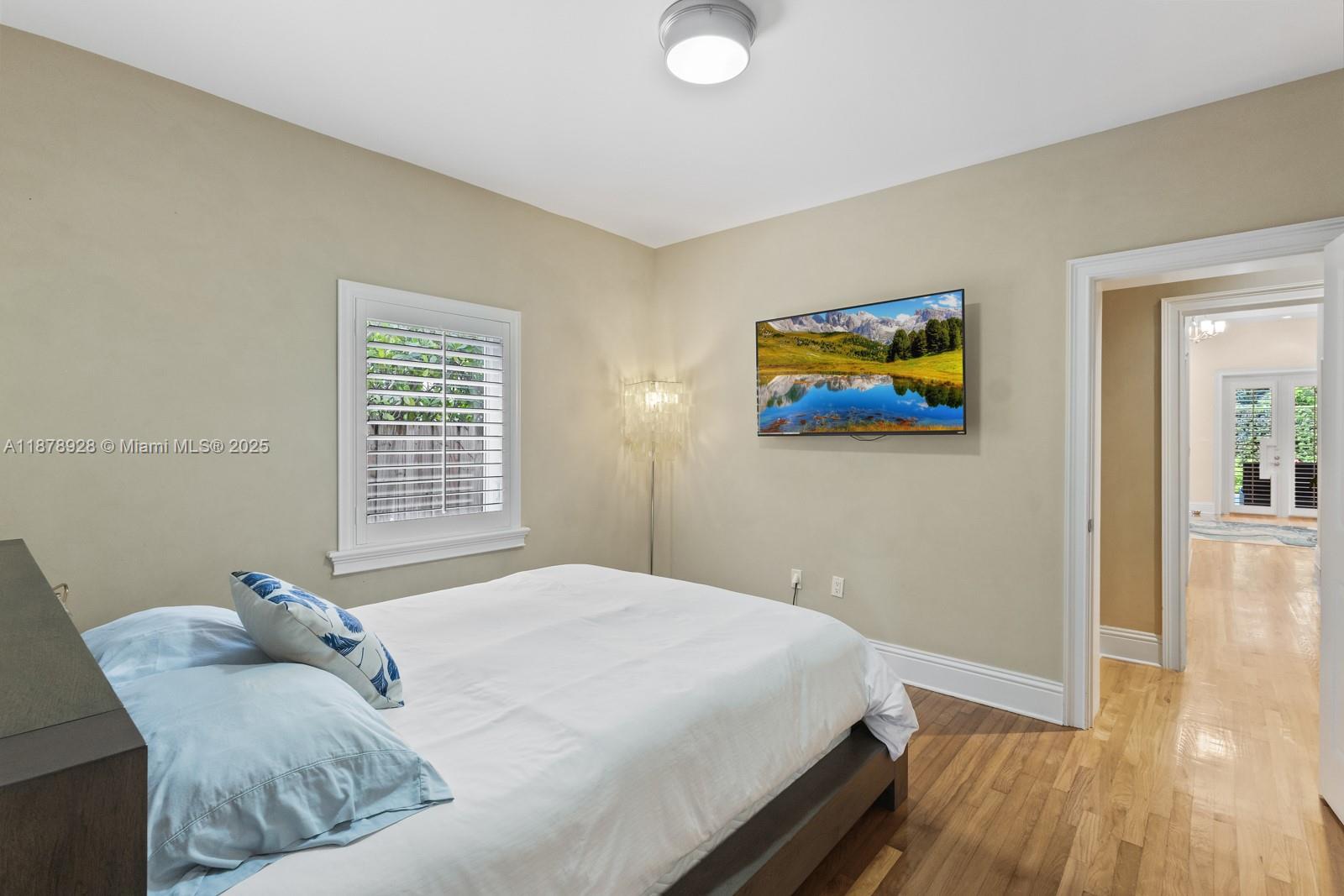 718 SW 26th Rd Miami, FL 33129