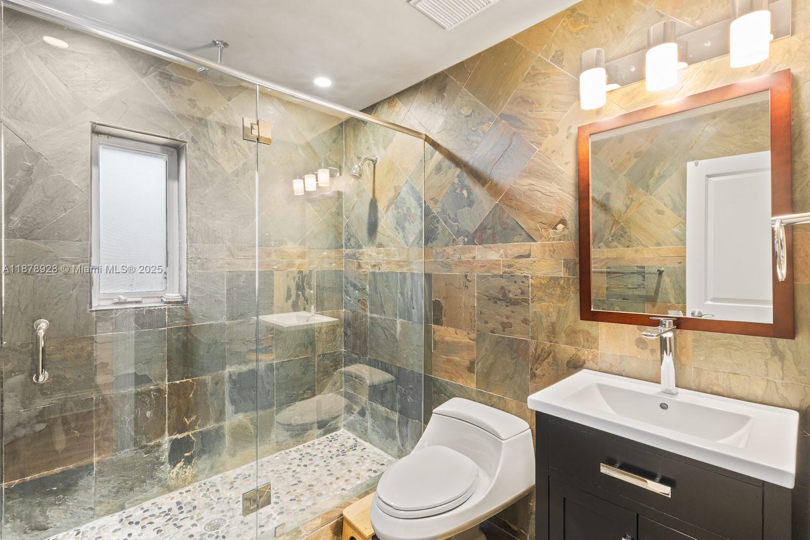 718 SW 26th Rd Miami, FL 33129