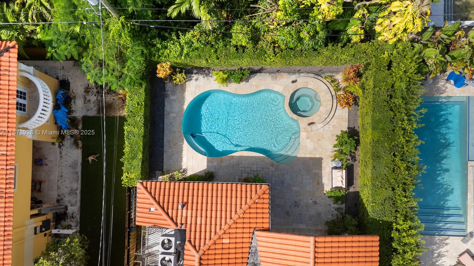 718 SW 26th Rd Miami, FL 33129