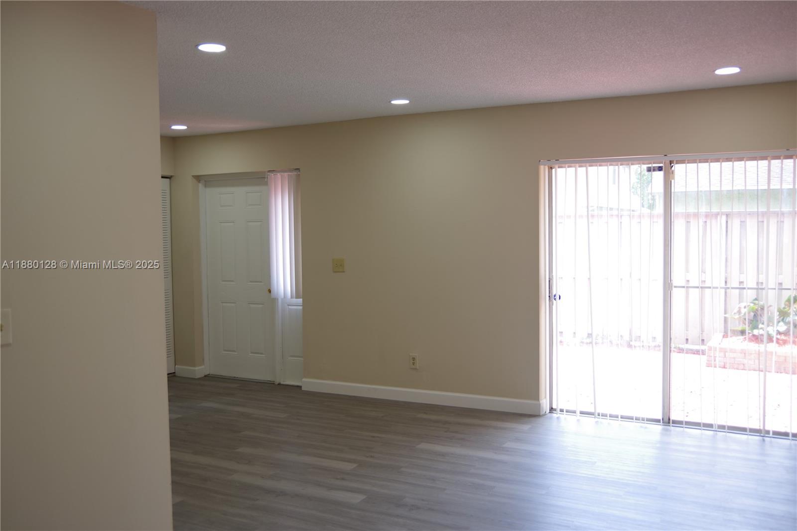 2113 NW 59th Ter #61-C