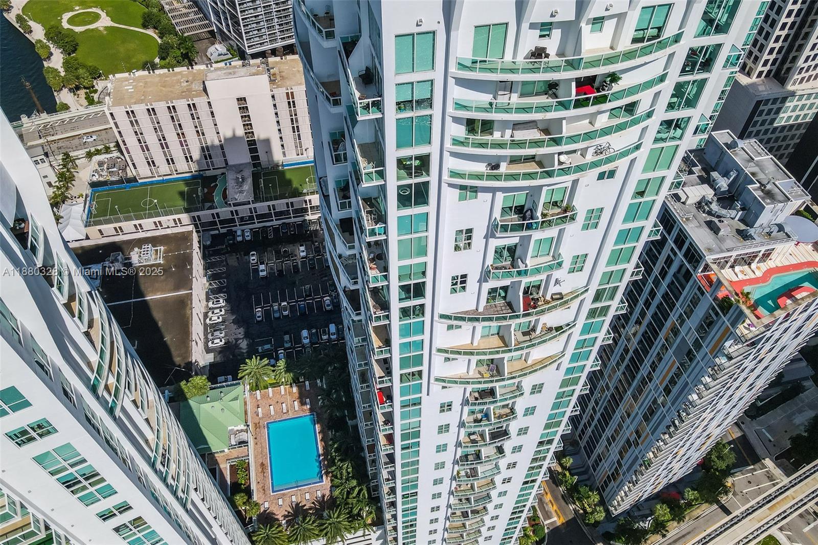 image Brickell On The River S27