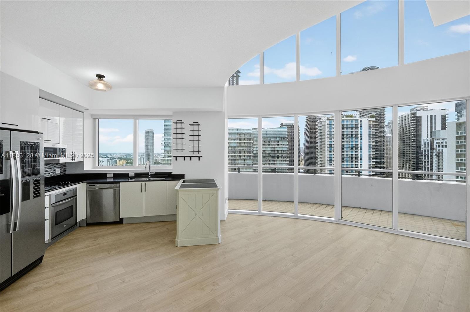 image Infinity At Brickell2