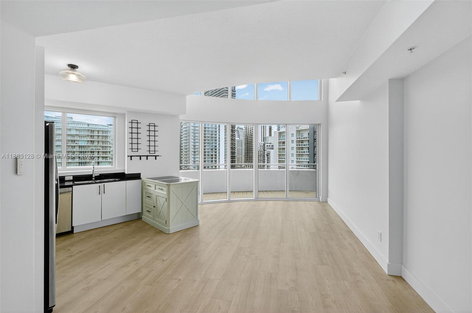 image Infinity At Brickell3