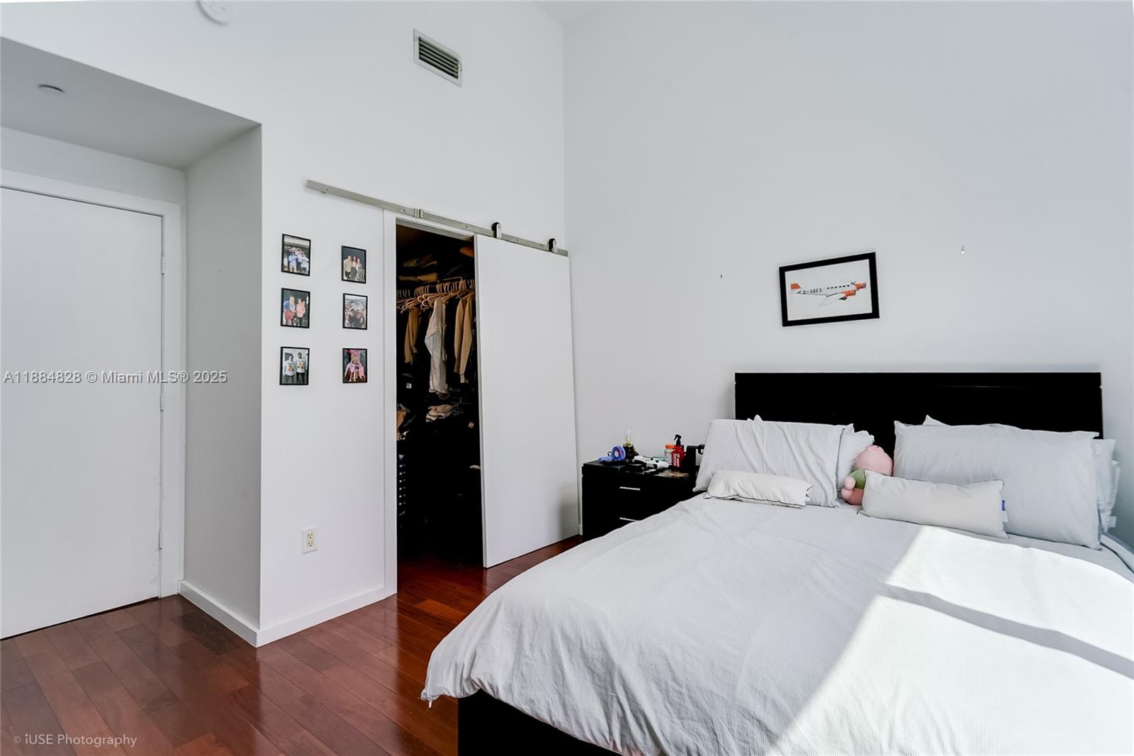 image 1060 Brickell Condo12