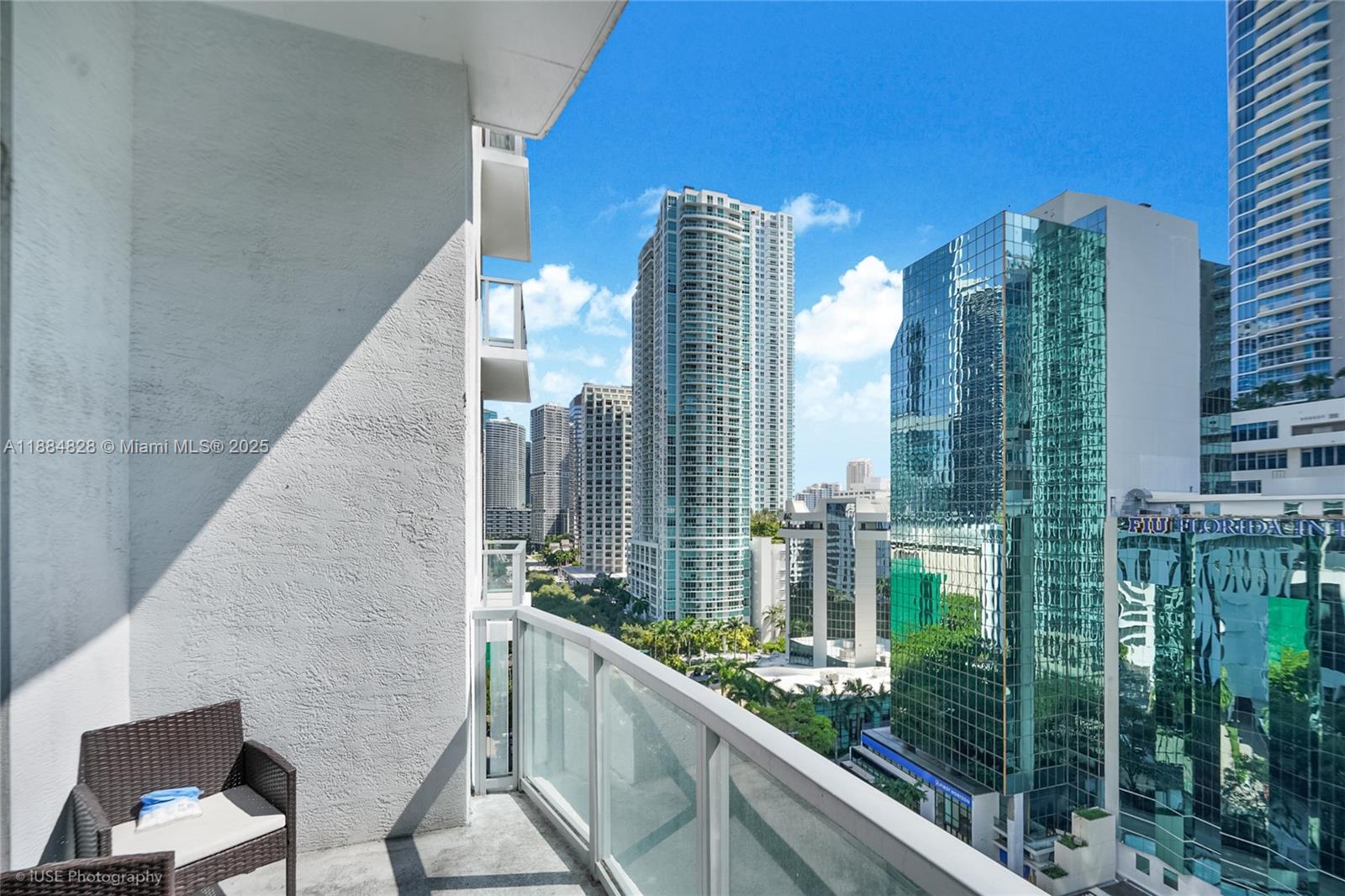 image 1060 Brickell Condo1