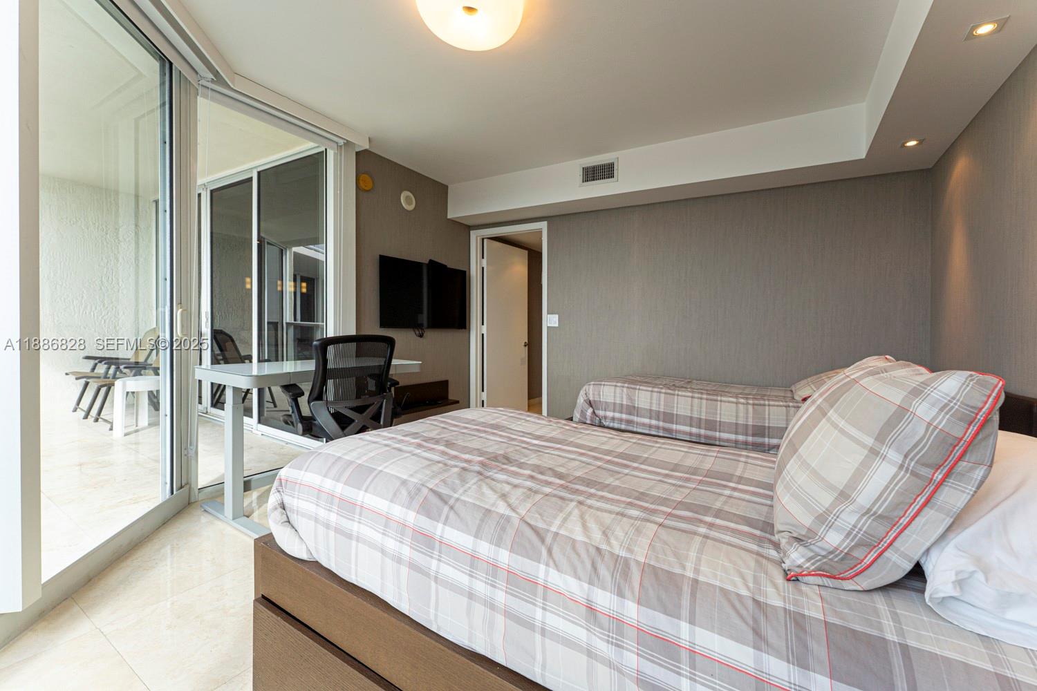 image Ocean One Condo27