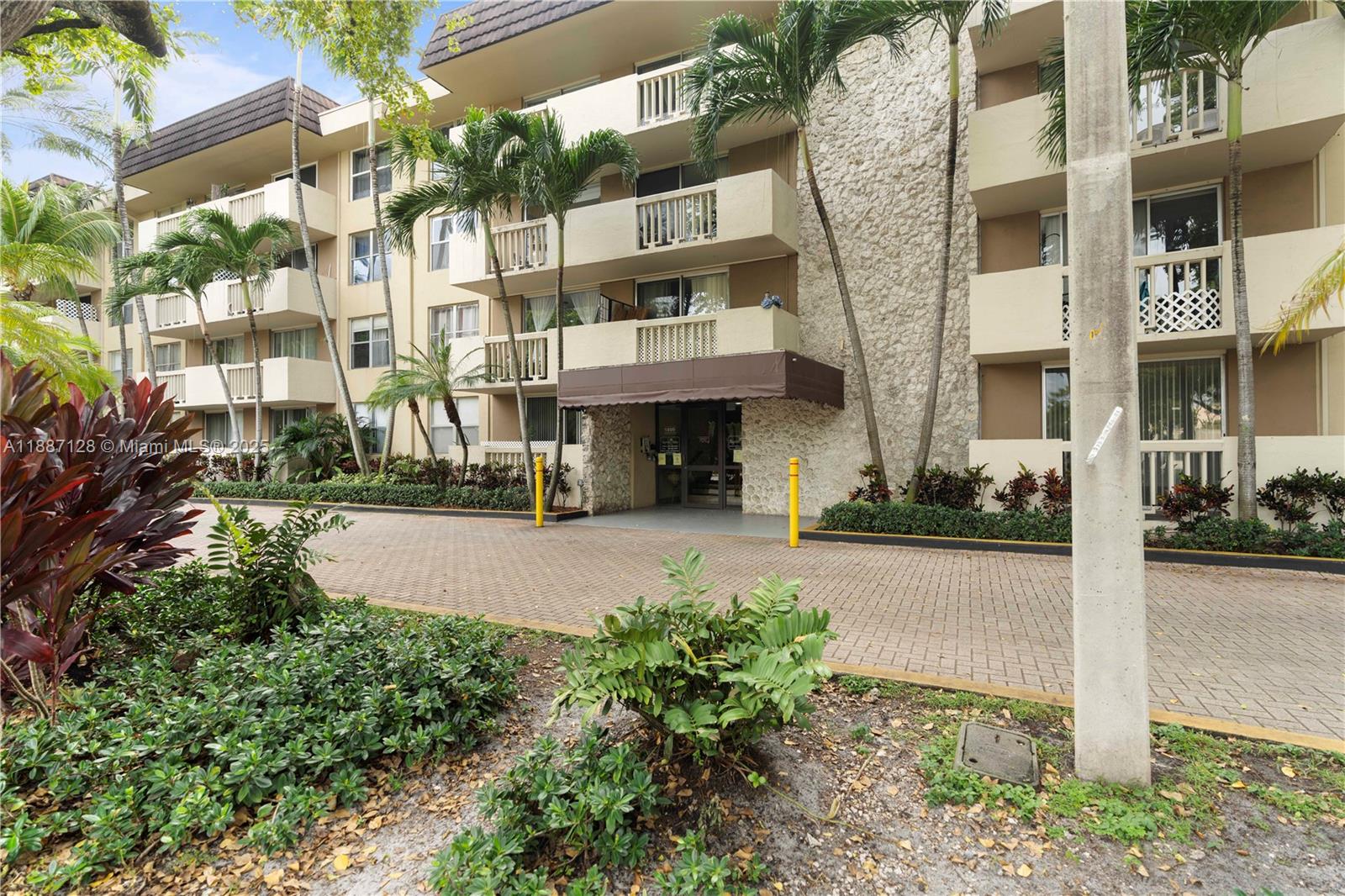 1800 Sans Souci Blvd #132