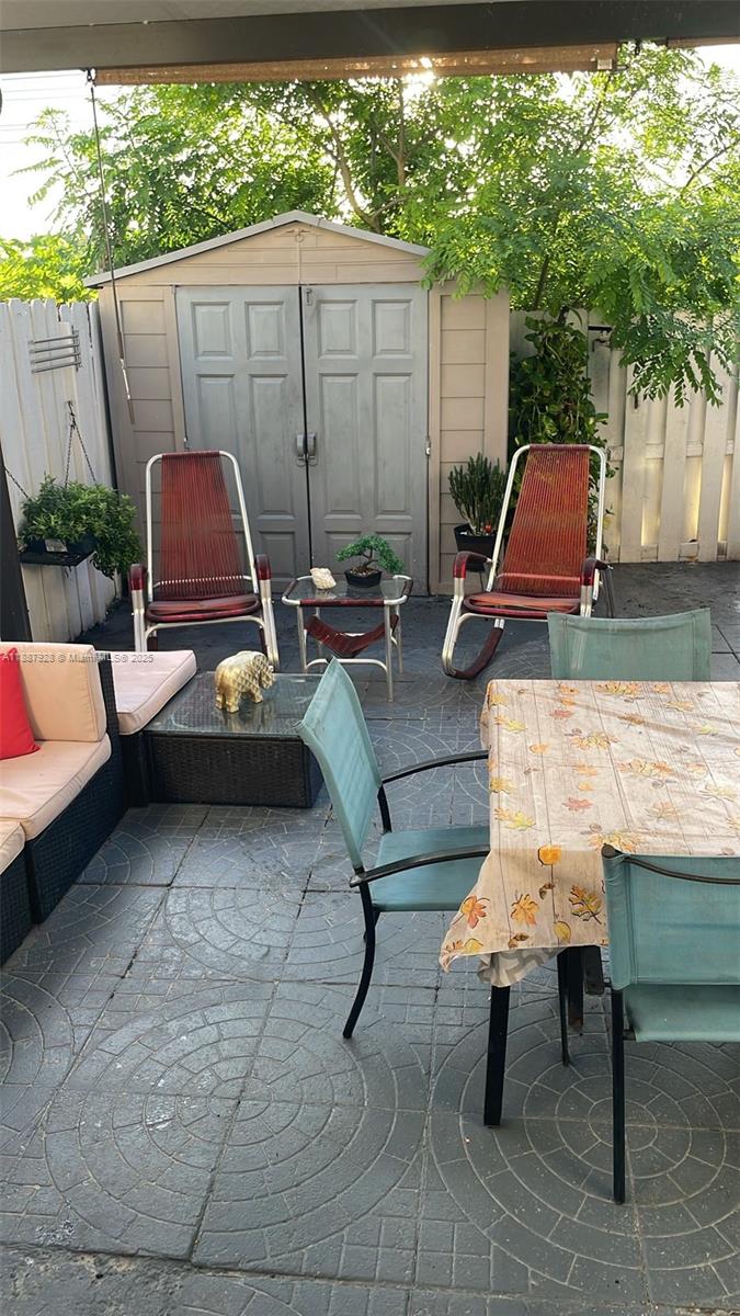 16928 SW 138th Ct Miami, FL 33177